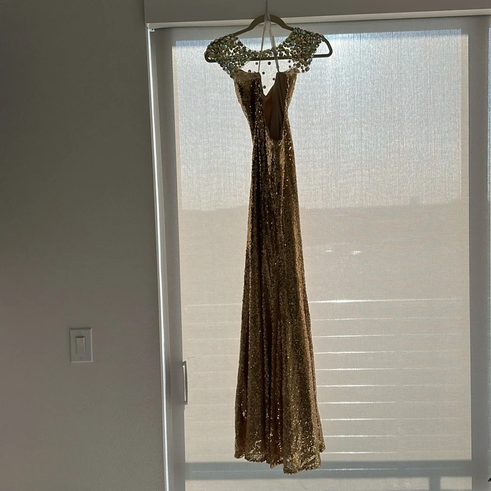 Only worn once Tony bowls long gold sequence dress⭐️ - Picture 3 of 13
